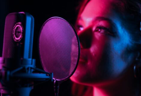 what is sibilance in audio.